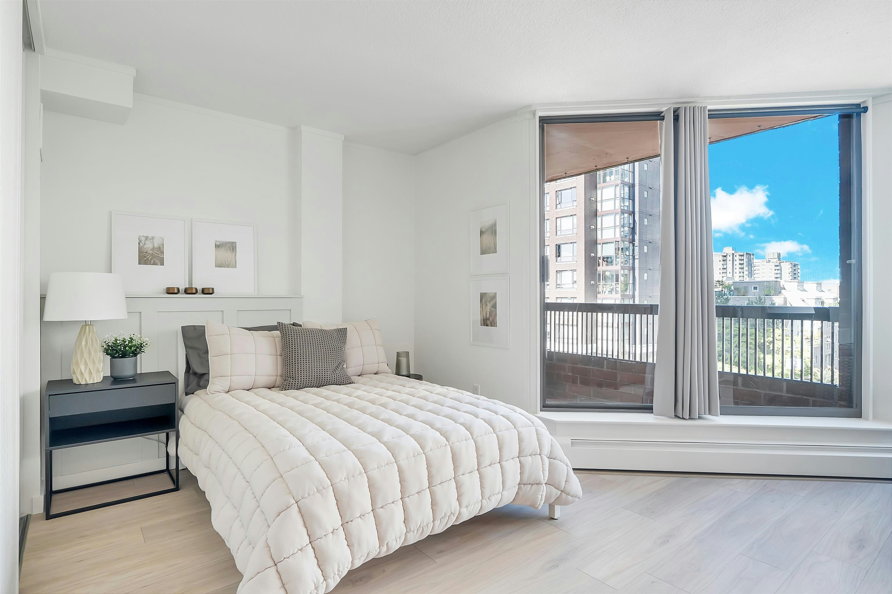 611-1330 Burrard Street, Vancouver, BC, V6Z 2B8 - 9