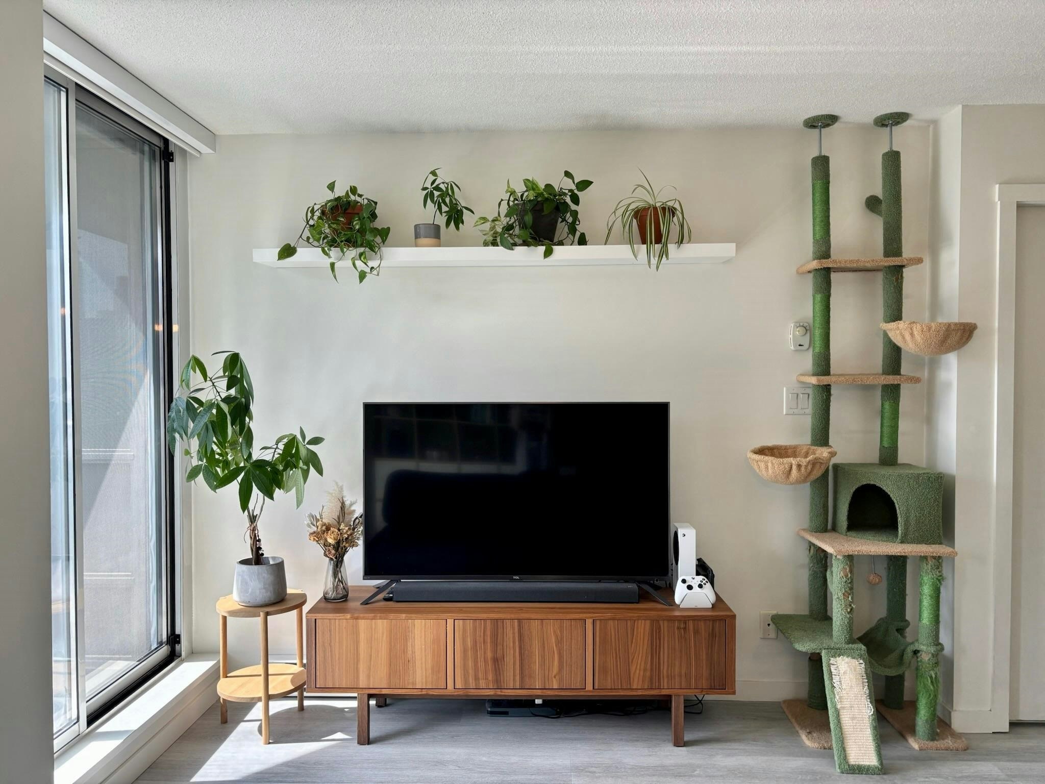 809-1212 Howe Street, Vancouver, BC, V6Z 2M9