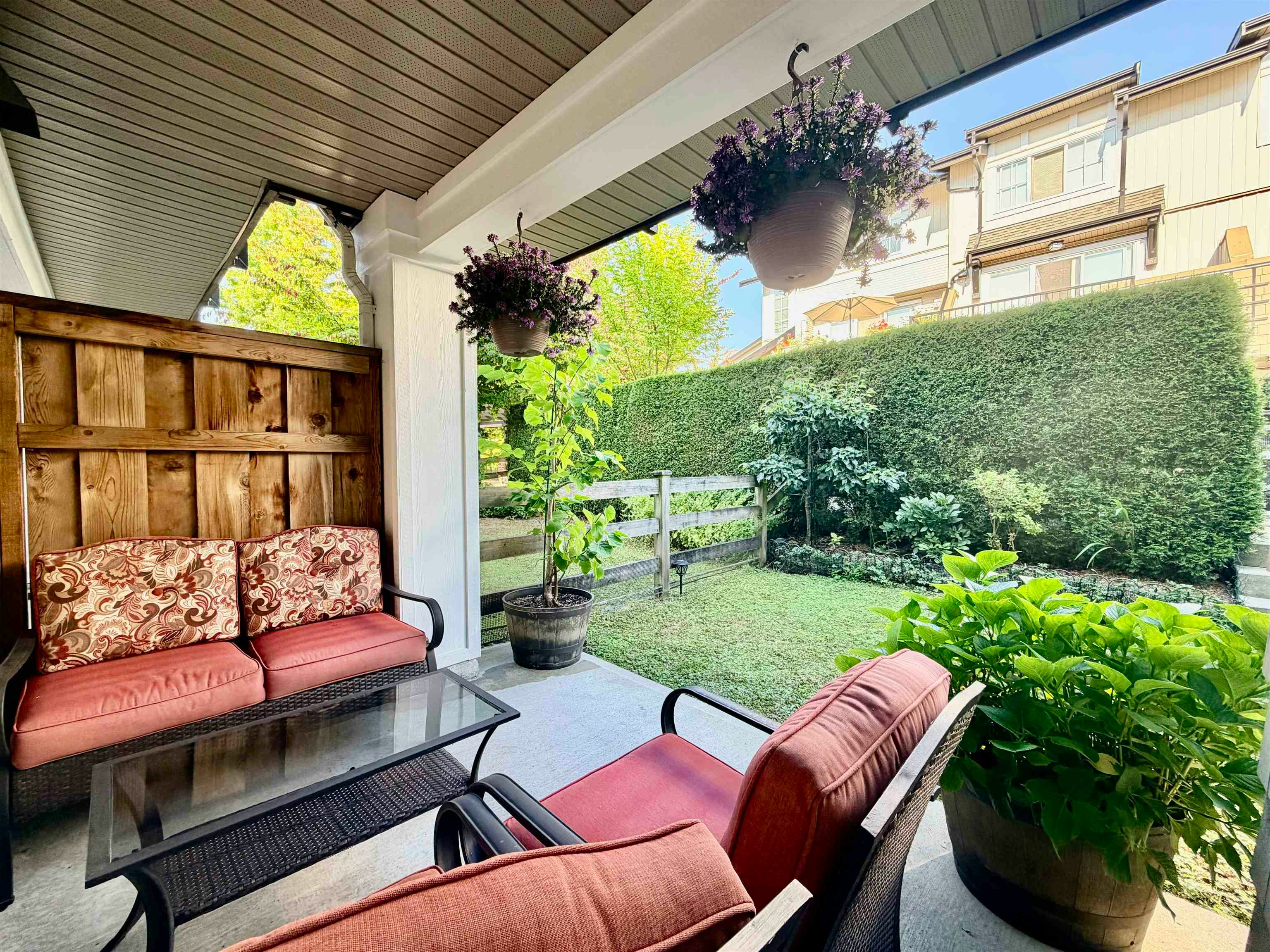 40-2450 161a Street, Surrey, BC, V3Z 8K4