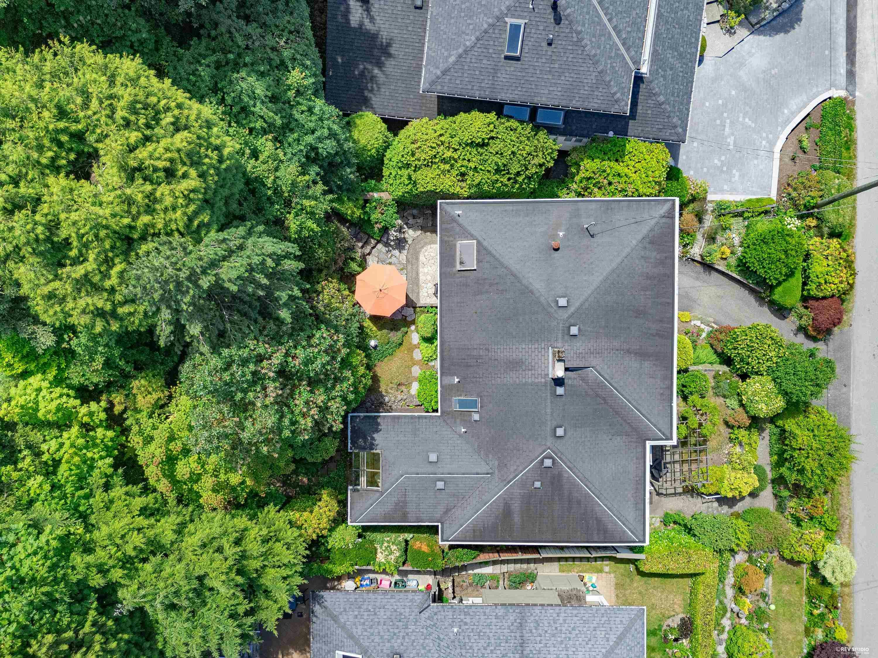 870 Leyland Street, West Vancouver, BC, V7T 2L4 - 32