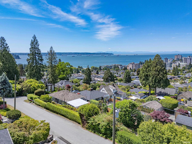 870 Leyland Street, West Vancouver, BC, V7T 2L4 - 34