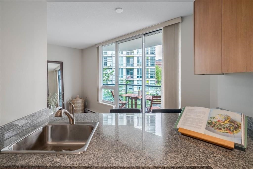 404-1212 Howe Street, Vancouver, BC, V6Z 2M9 - 6