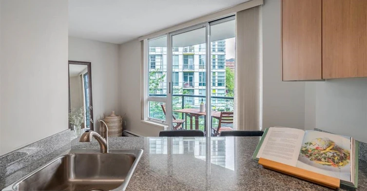 404-1212 Howe Street, Vancouver, BC, V6Z 2M9 - 6