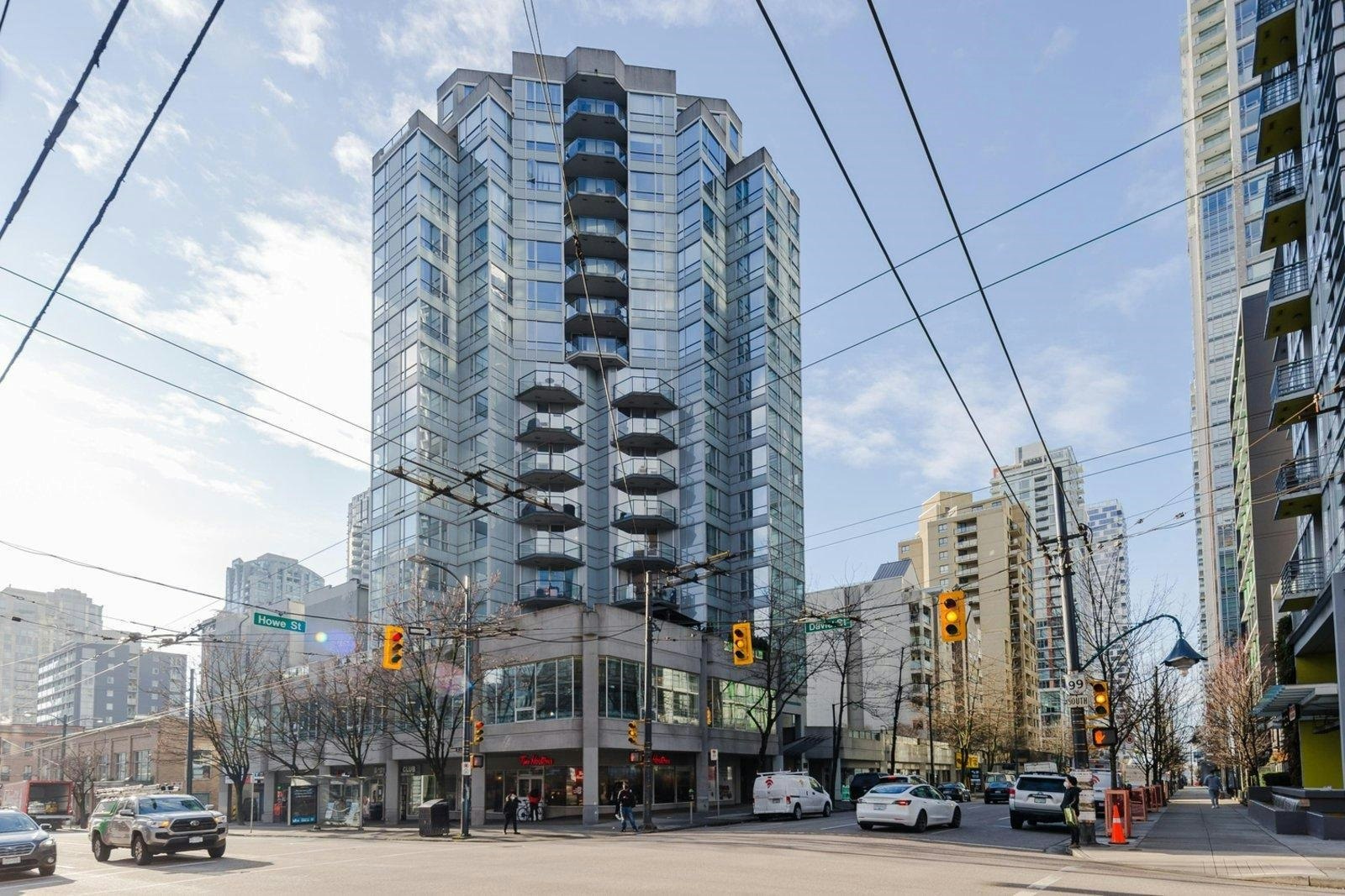 404-1212 Howe Street, Vancouver, BC, V6Z 2M9