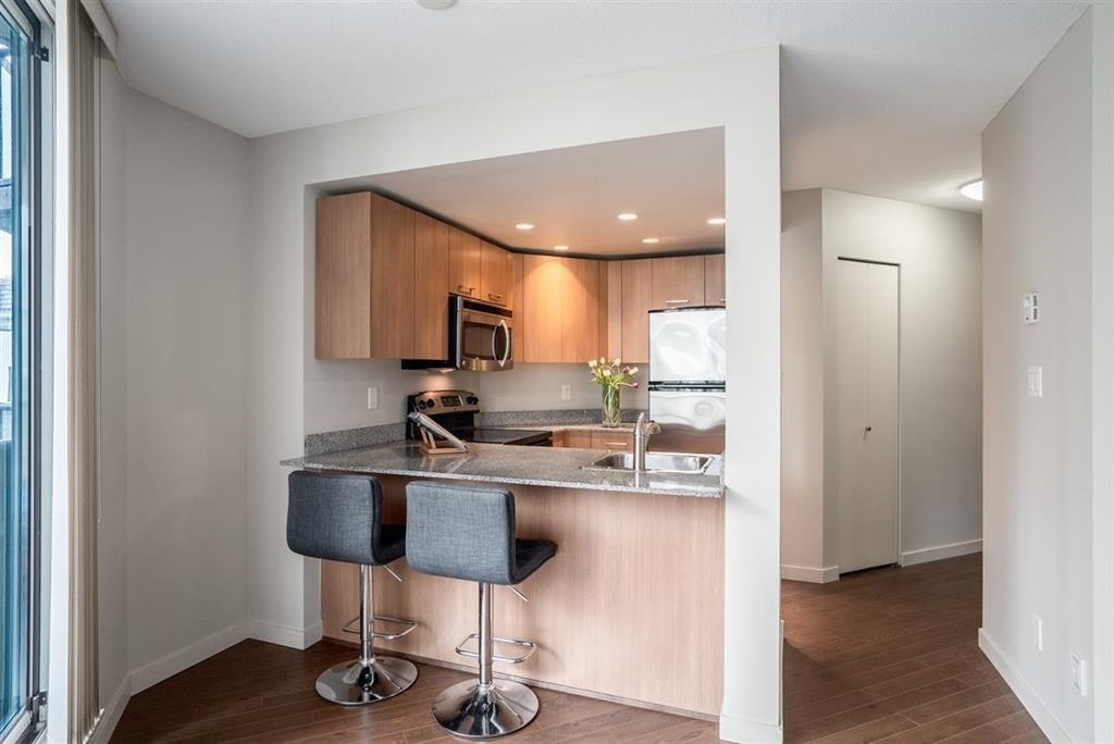 404-1212 Howe Street, Vancouver, BC, V6Z 2M9 - 2
