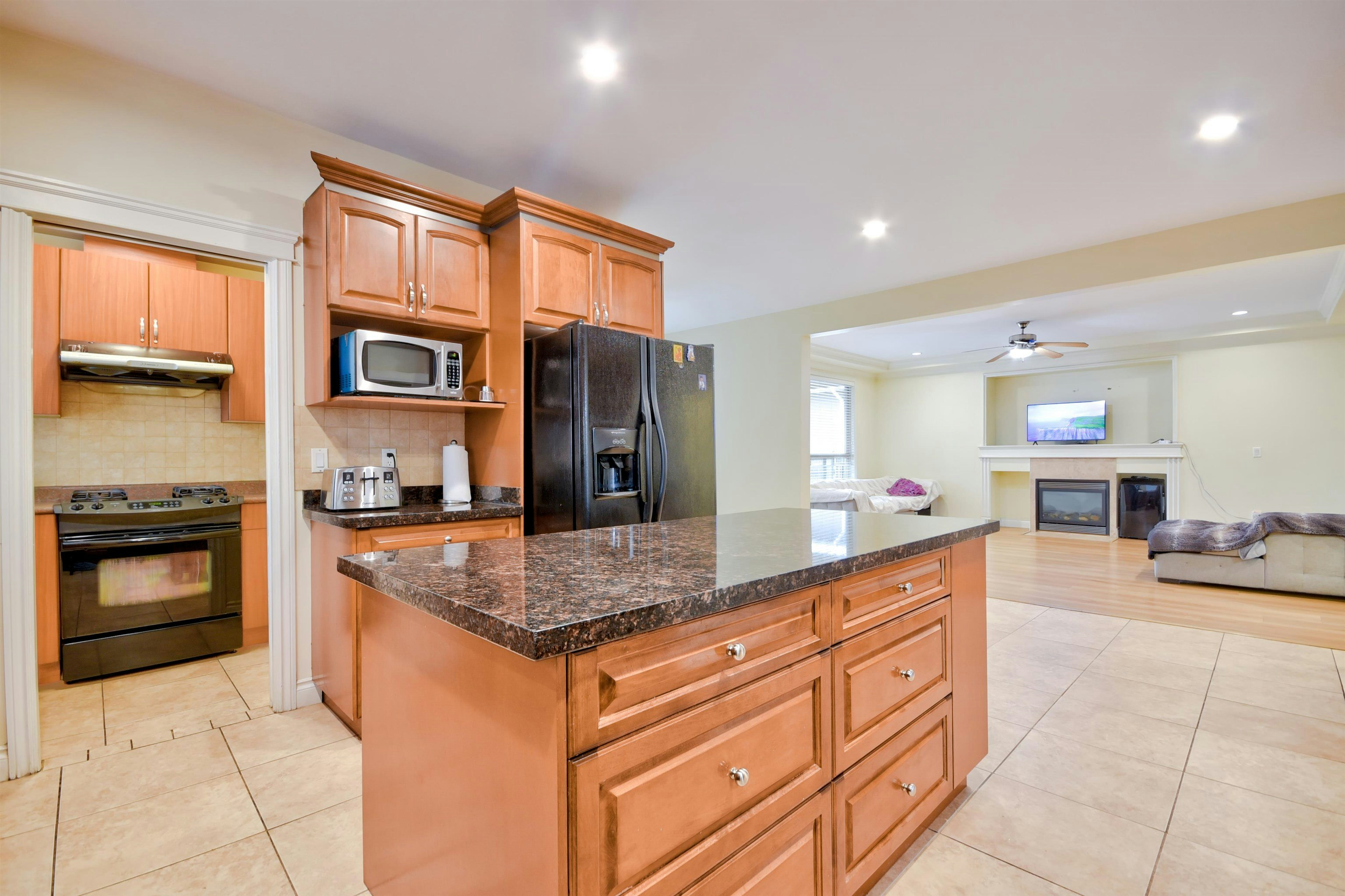 16328 88 Avenue, Surrey, BC, V4N 1B6 - 13