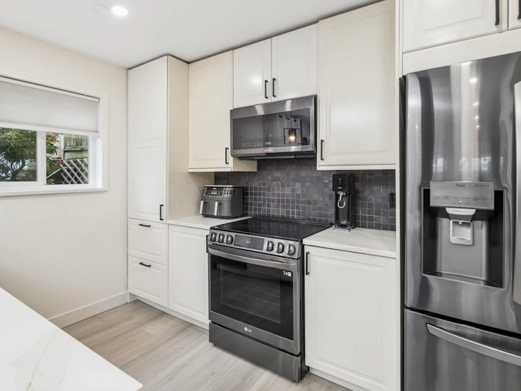 7-848 W 16th Street, North Vancouver, BC, V7P 1R3 - 13