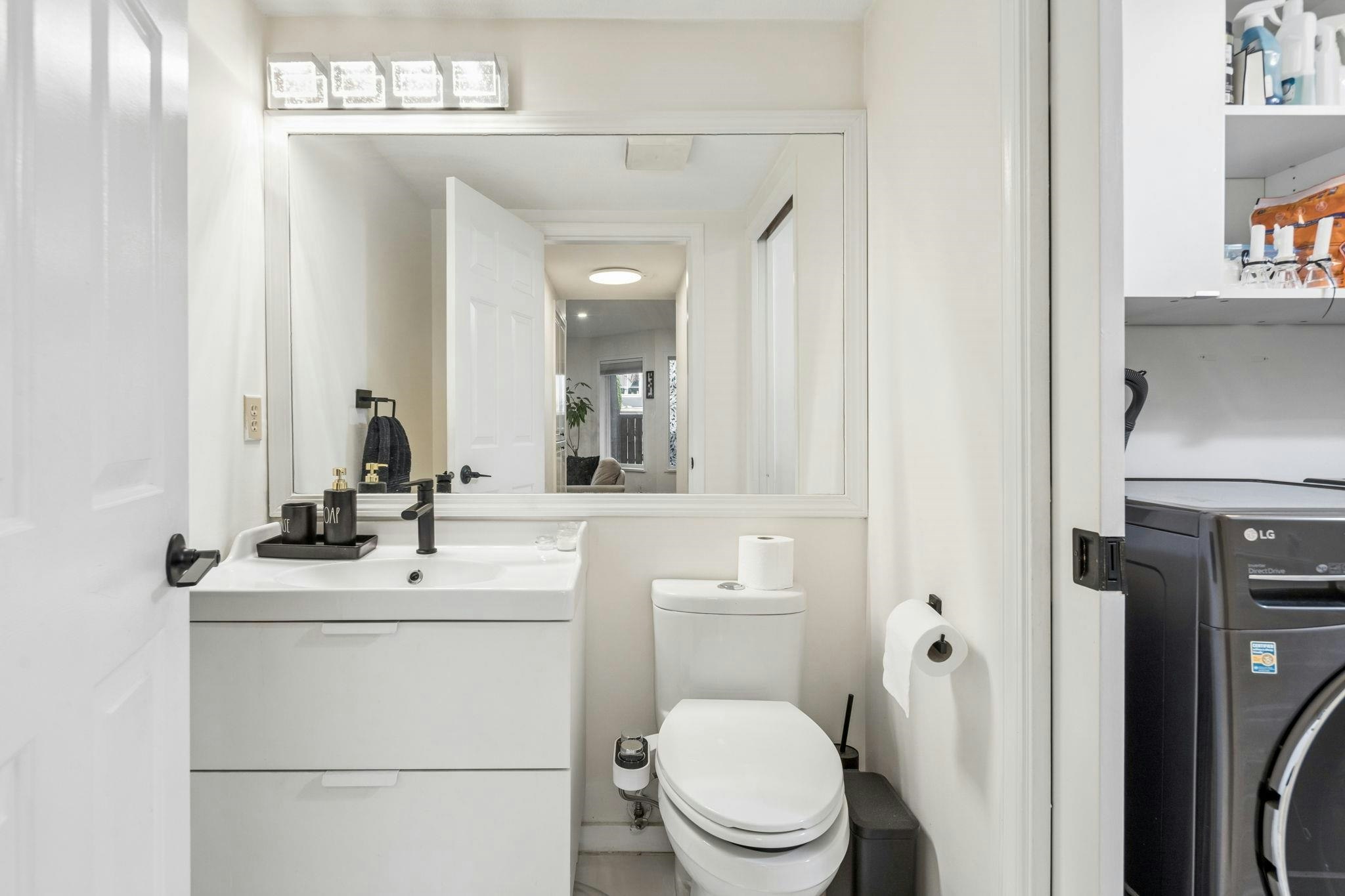 7-848 W 16th Street, North Vancouver, BC, V7P 1R3 - 16