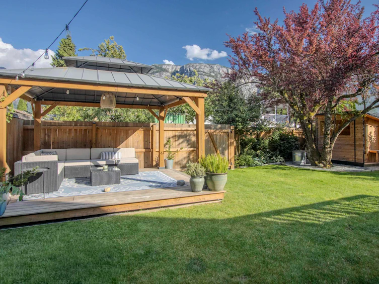 38054 Fifth Avenue, Squamish, BC, V8B 0B6 - 35