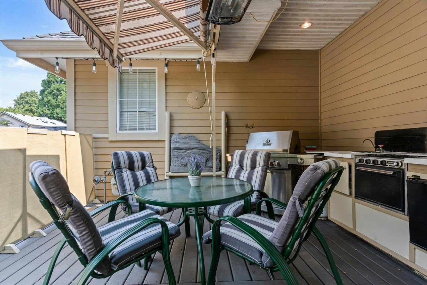 5877 Garrison Boulevard, Chilliwack, BC, V2R 5X8 - 36