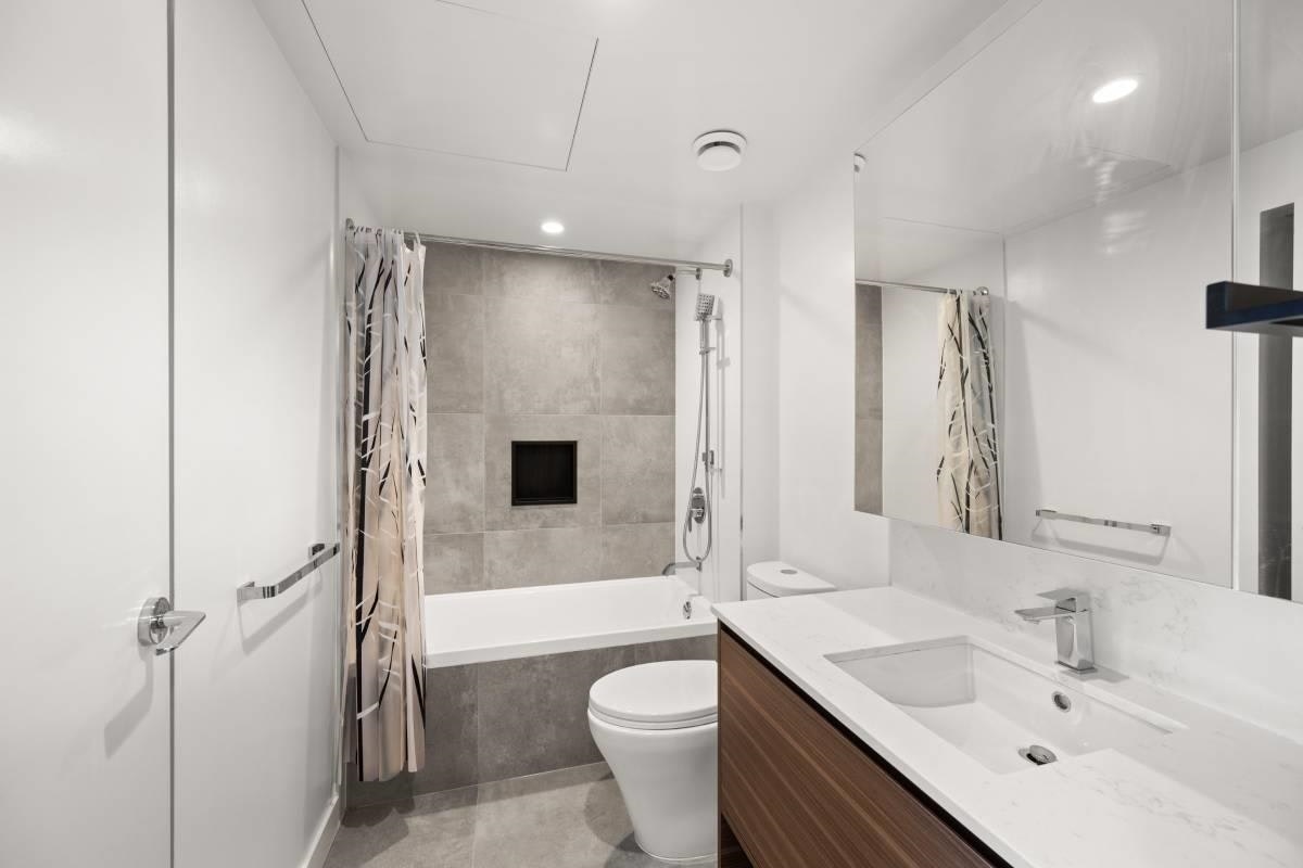2908-13745 George Junction, Surrey, BC, V3T 4Y3 - 14
