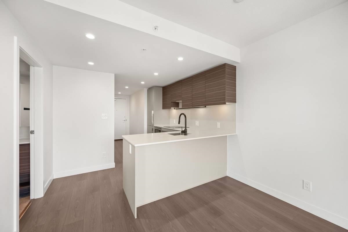 2908-13745 George Junction, Surrey, BC, V3T 4Y3 - 9