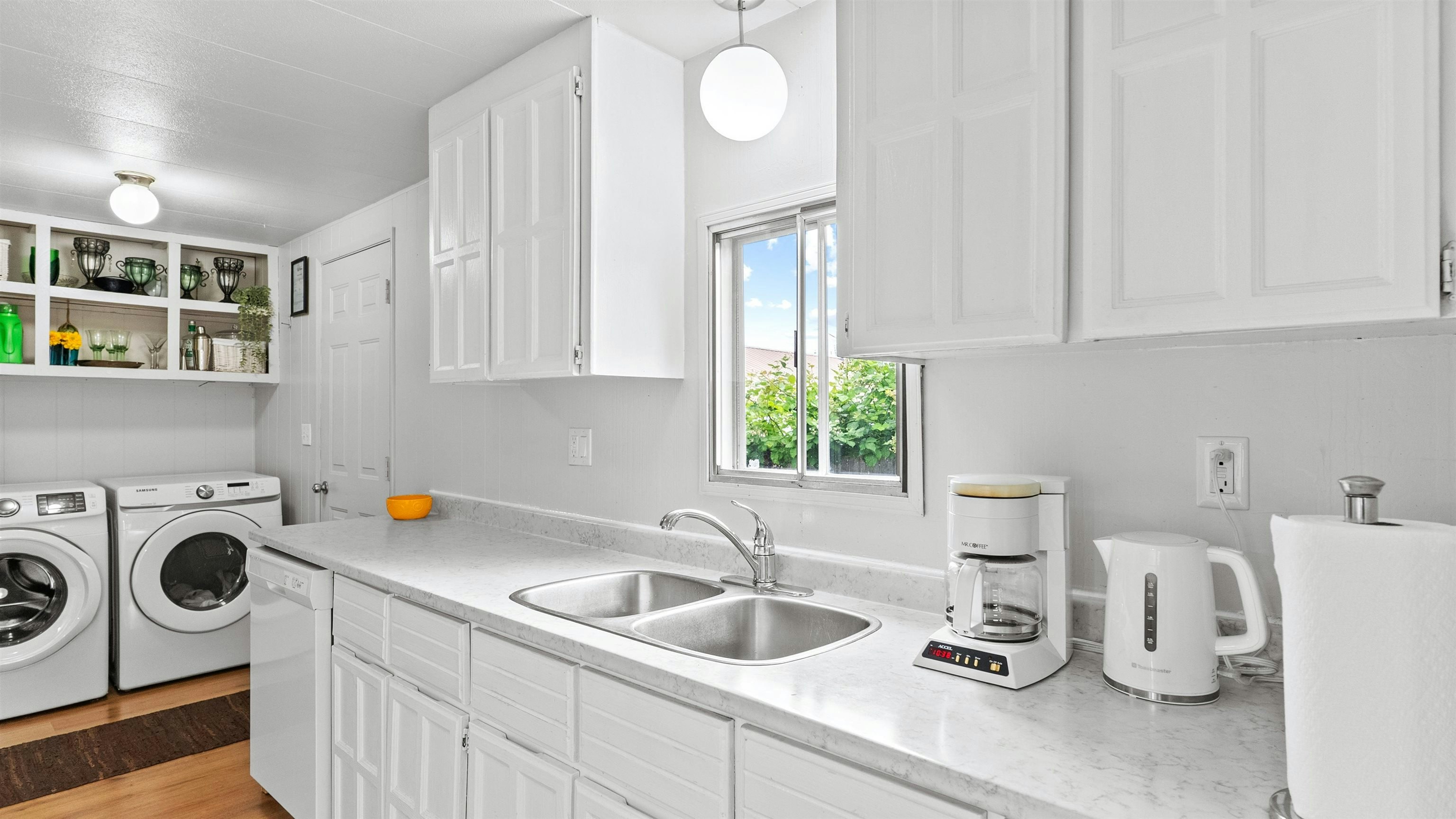 240 Campbell Street, New Westminster, BC, V0R 2Z0 - 9