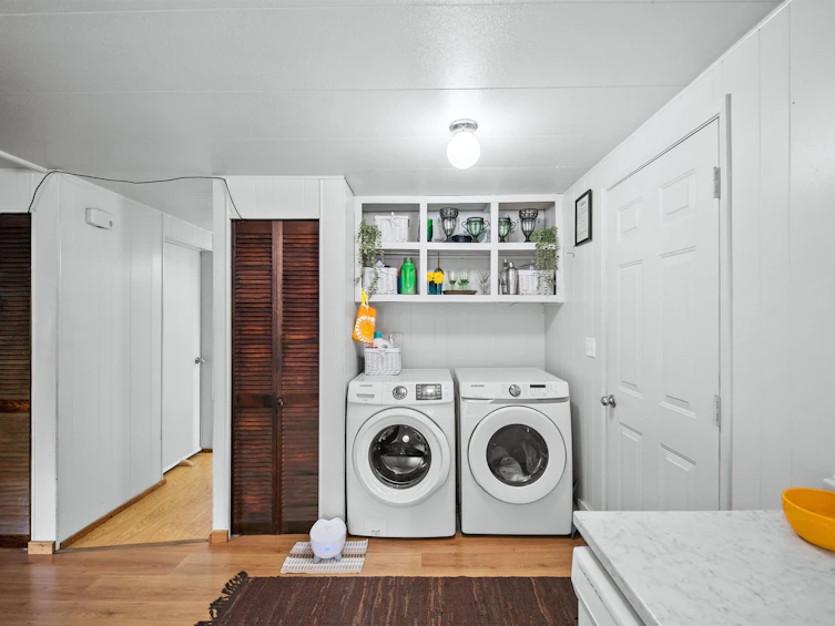 240 Campbell Street, New Westminster, BC, V0R 2Z0 - 12