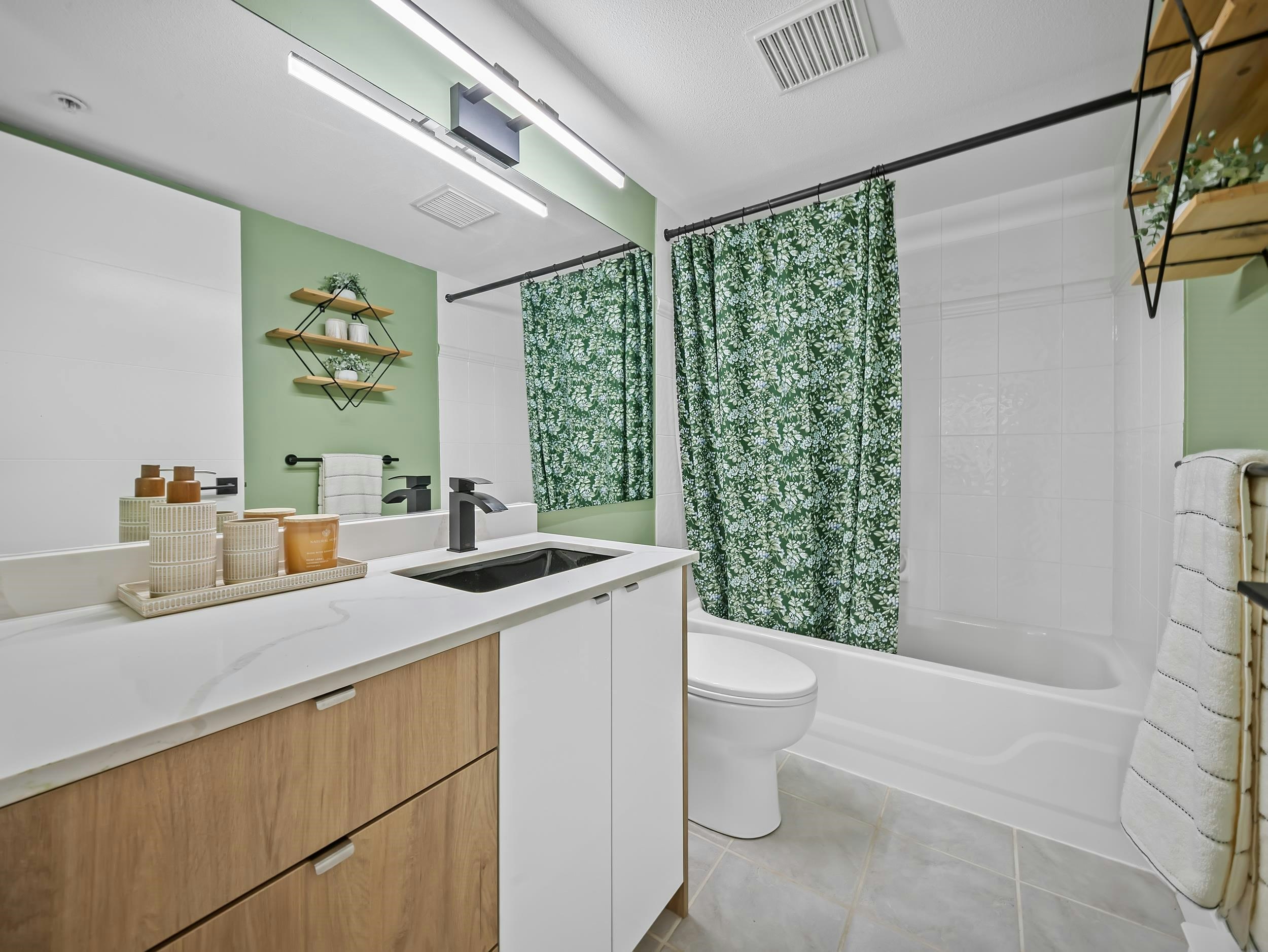 213-3038 E Kent Avenue South, Vancouver, BC, V5S 4V8 - 24