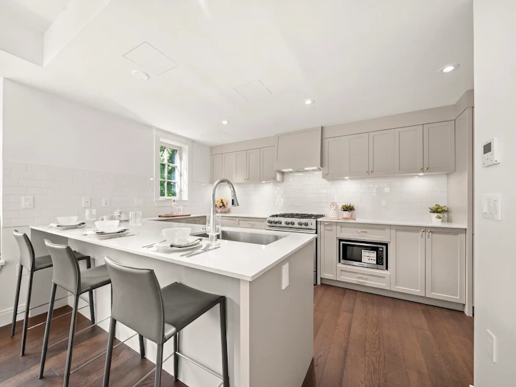 1-5819 Highbury Street, Vancouver, BC, V6N 1Y9 - 7