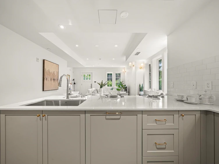 1-5819 Highbury Street, Vancouver, BC, V6N 1Y9 - 8