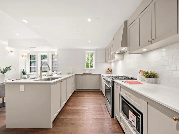 1-5819 Highbury Street, Vancouver, BC, V6N 1Y9 - 9