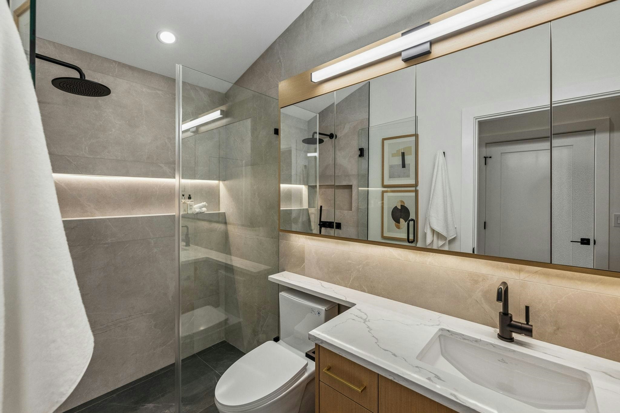 2617 Carolina Street, Vancouver, BC, V5T 2A4 - 23