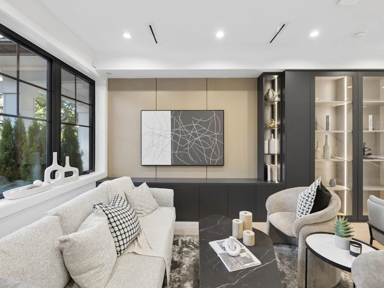 2617 Carolina Street, Vancouver, BC, V5T 2A4 - 3