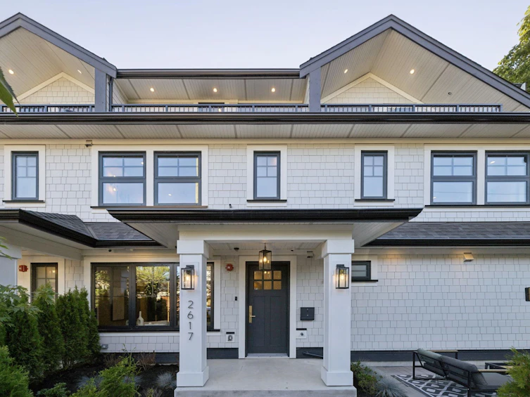 2617 Carolina Street, Vancouver, BC, V5T 2A4