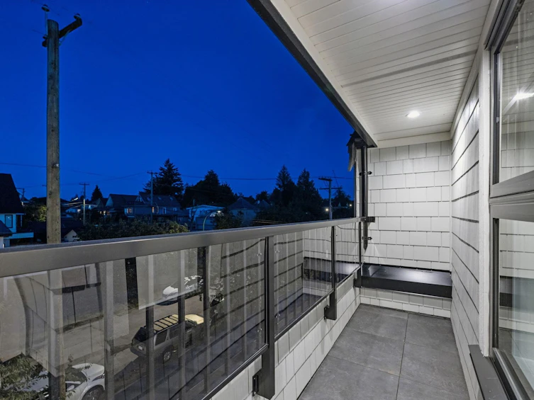 2617 Carolina Street, Vancouver, BC, V5T 2A4 - 26