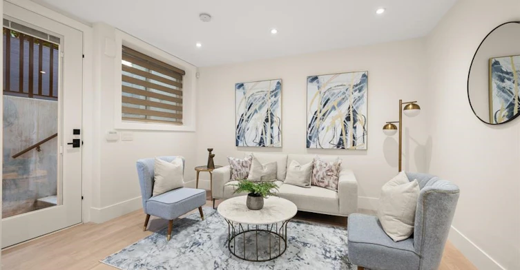 Suite-324 E 18th Street, North Vancouver, BC, V7L 2Y9 - 4