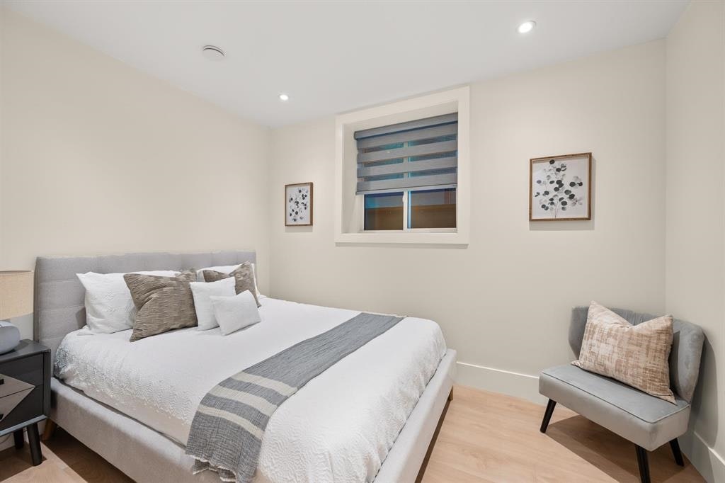 Suite-324 E 18th Street, North Vancouver, BC, V7L 2Y9 - 6