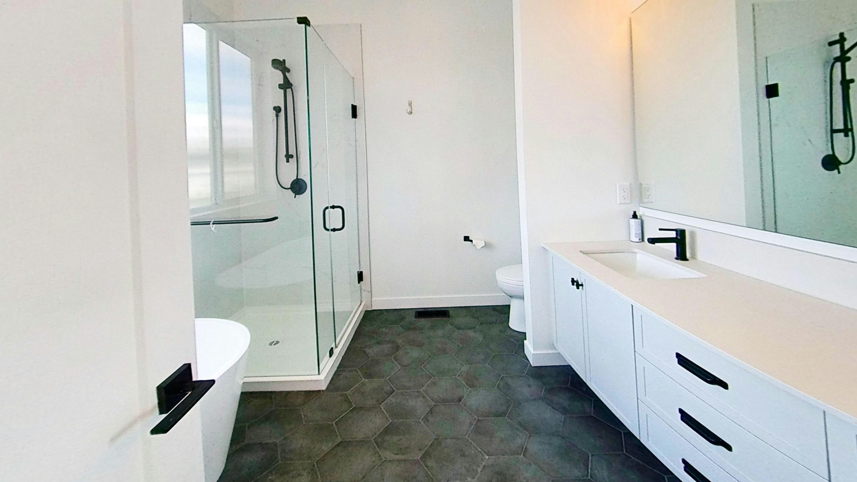 196XX 75 Avenue, Langley, BC, V2Y 3R9 - 6
