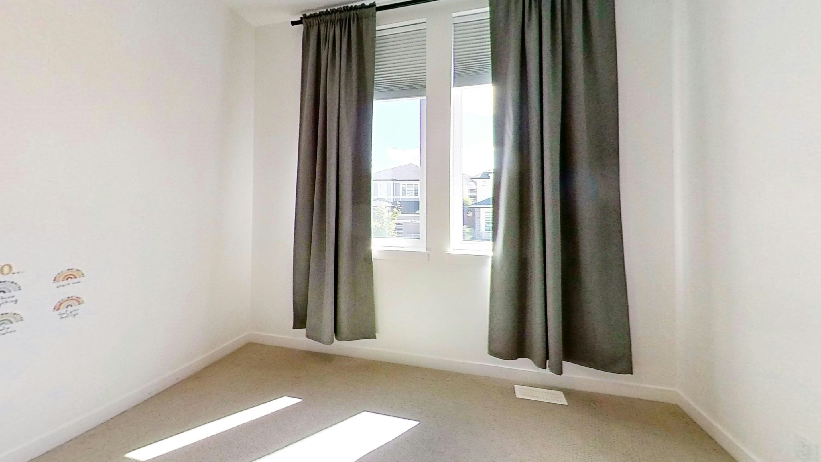 196XX 75 Avenue, Langley, BC, V2Y 3R9 - 3