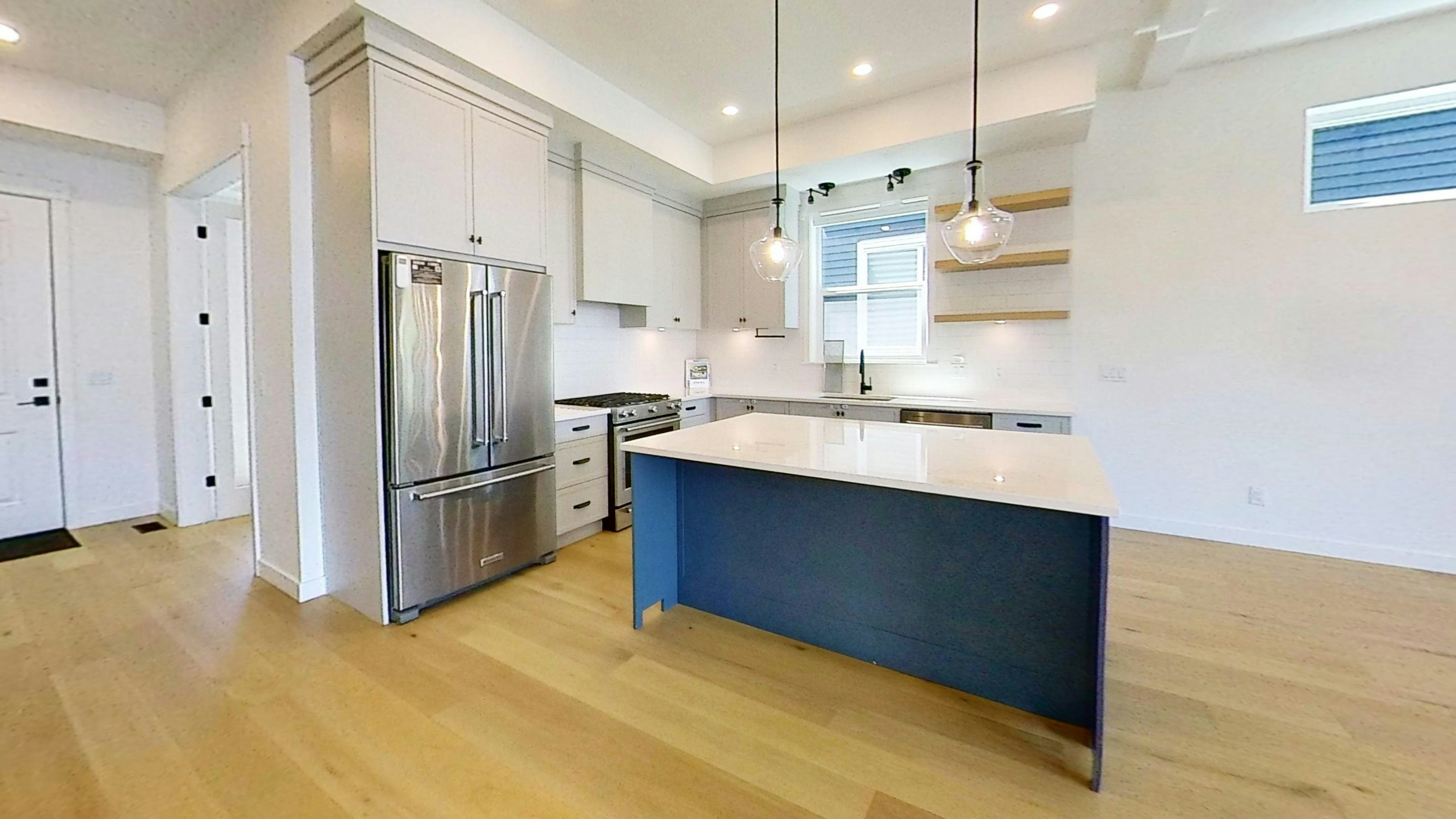 196XX 75 Avenue, Langley, BC, V2Y 3R9