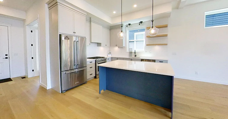 196XX 75 Avenue, Langley, BC, V2Y 3R9