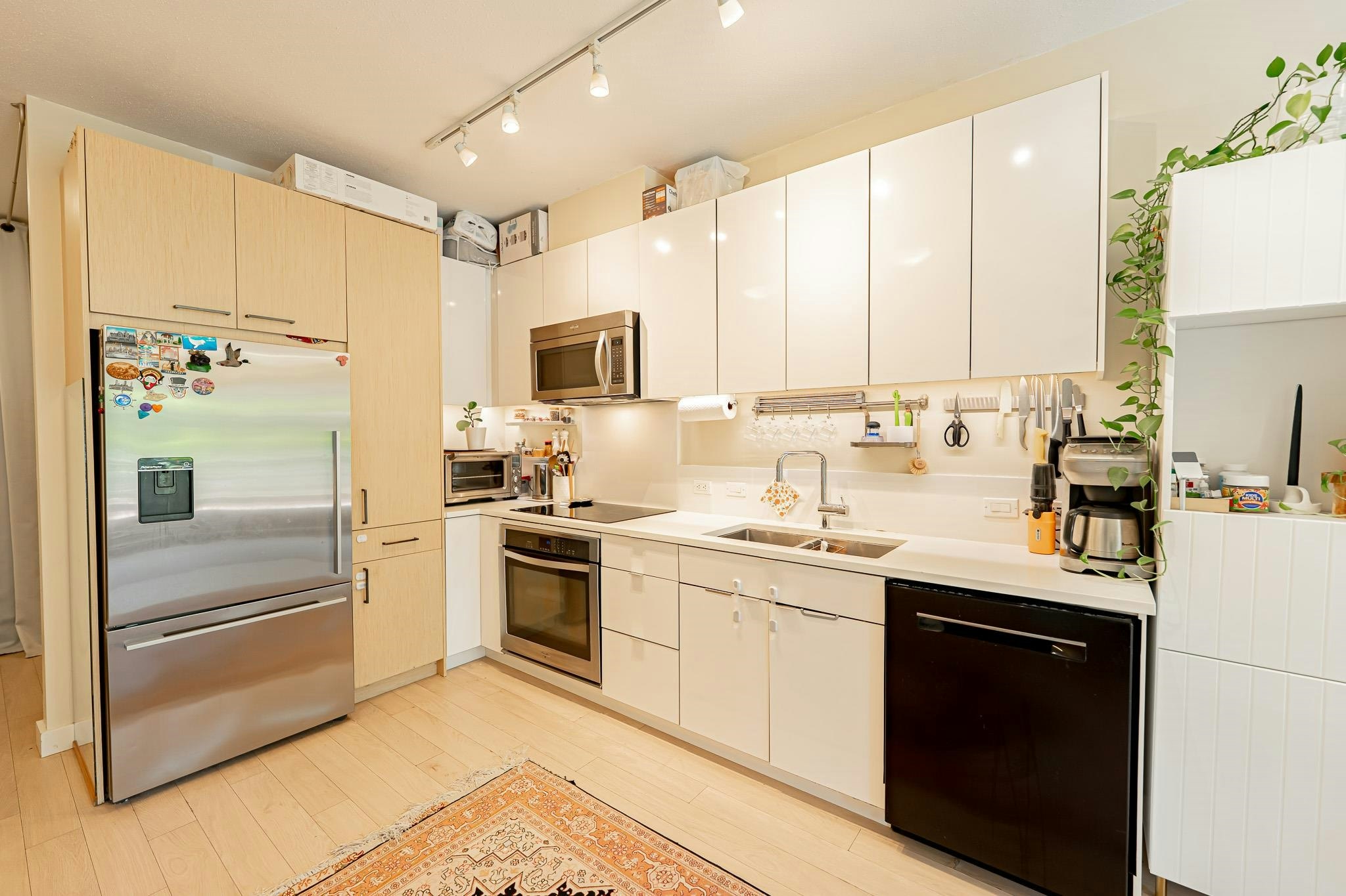 109-1621 Hamilton Avenue, North Vancouver, BC, V7P 0B6 - 10