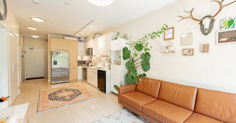 109-1621 Hamilton Avenue, North Vancouver, BC, V7P 0B6 - 5