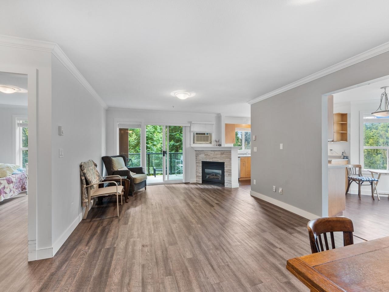 303-20239 Michaud Crescent, Langley, BC, V3A 8L1