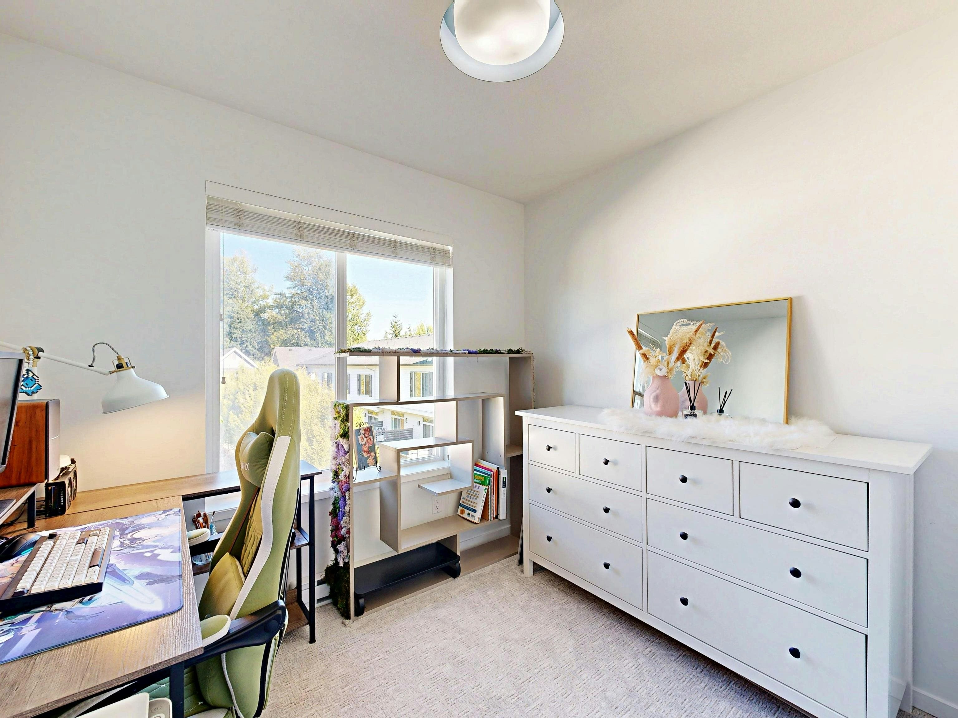 130-15230 Guildford Drive, Surrey, BC, V3R 0C8 - 17