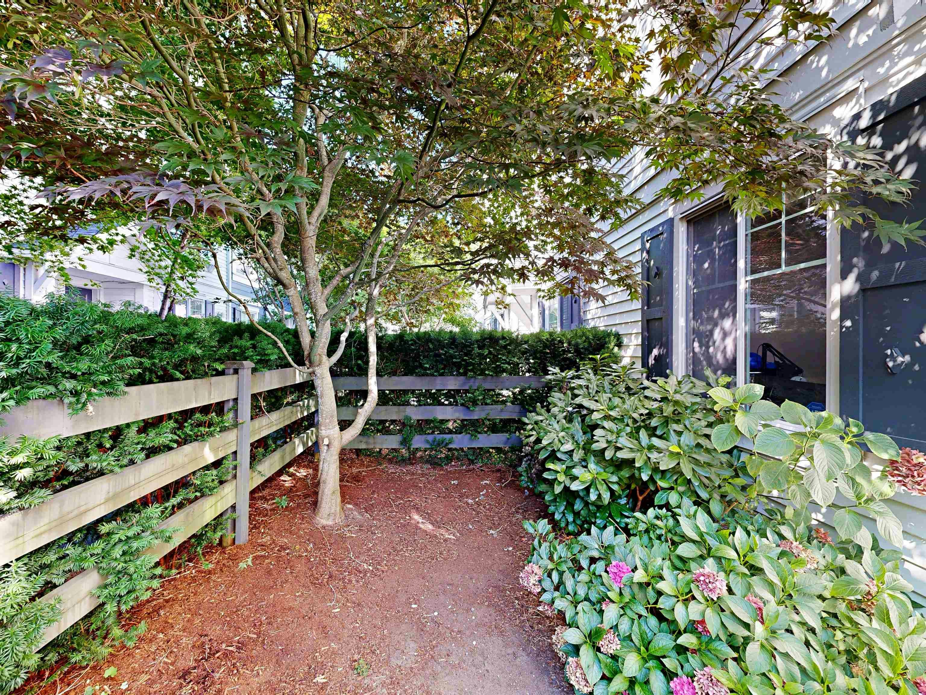 130-15230 Guildford Drive, Surrey, BC, V3R 0C8 - 25