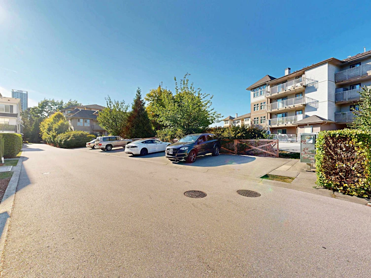 130-15230 Guildford Drive, Surrey, BC, V3R 0C8 - 32