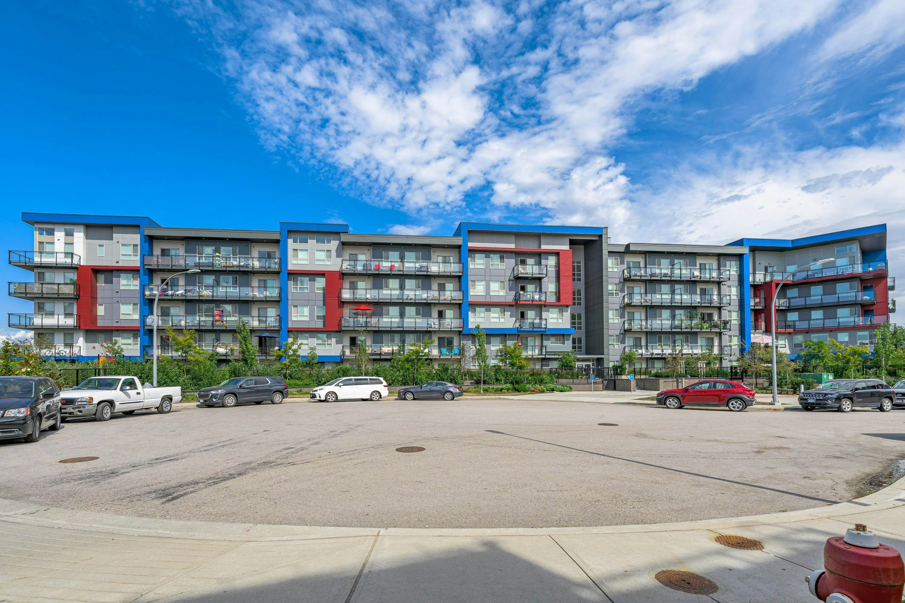 218-5486 199a Street, Langley, BC, V3A 1J6