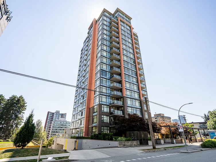 802-188 Agnes Street, New Westminster, BC, V3L 0H6