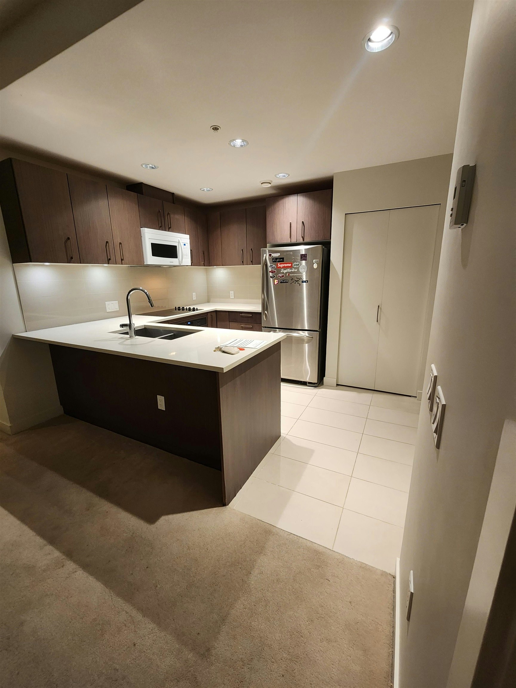 301-5981 Gray Avenue, Vancouver, BC, V6S 0G1 - 3