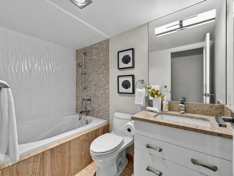 104-1575 Balsam Street, Vancouver, BC, V6K 3L7 - 22