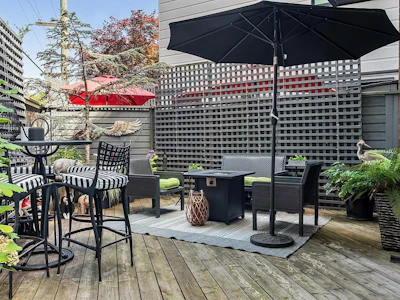 104-1575 Balsam Street - 4