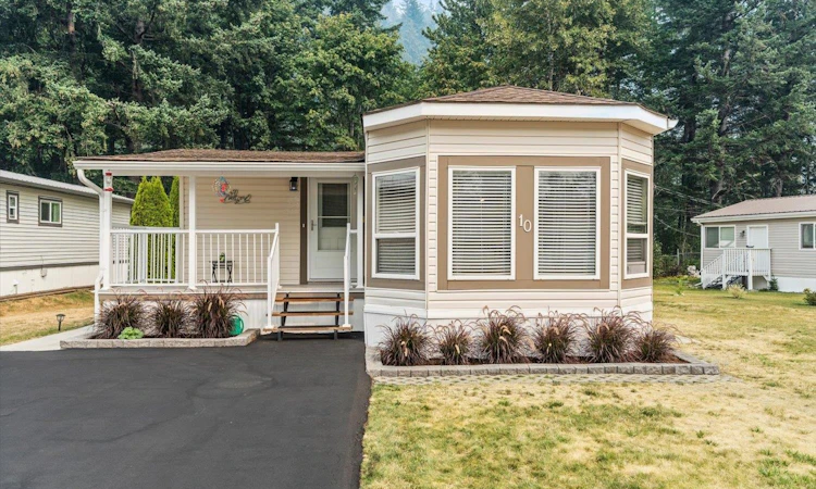 10-65367 Kawkawa Lake Road