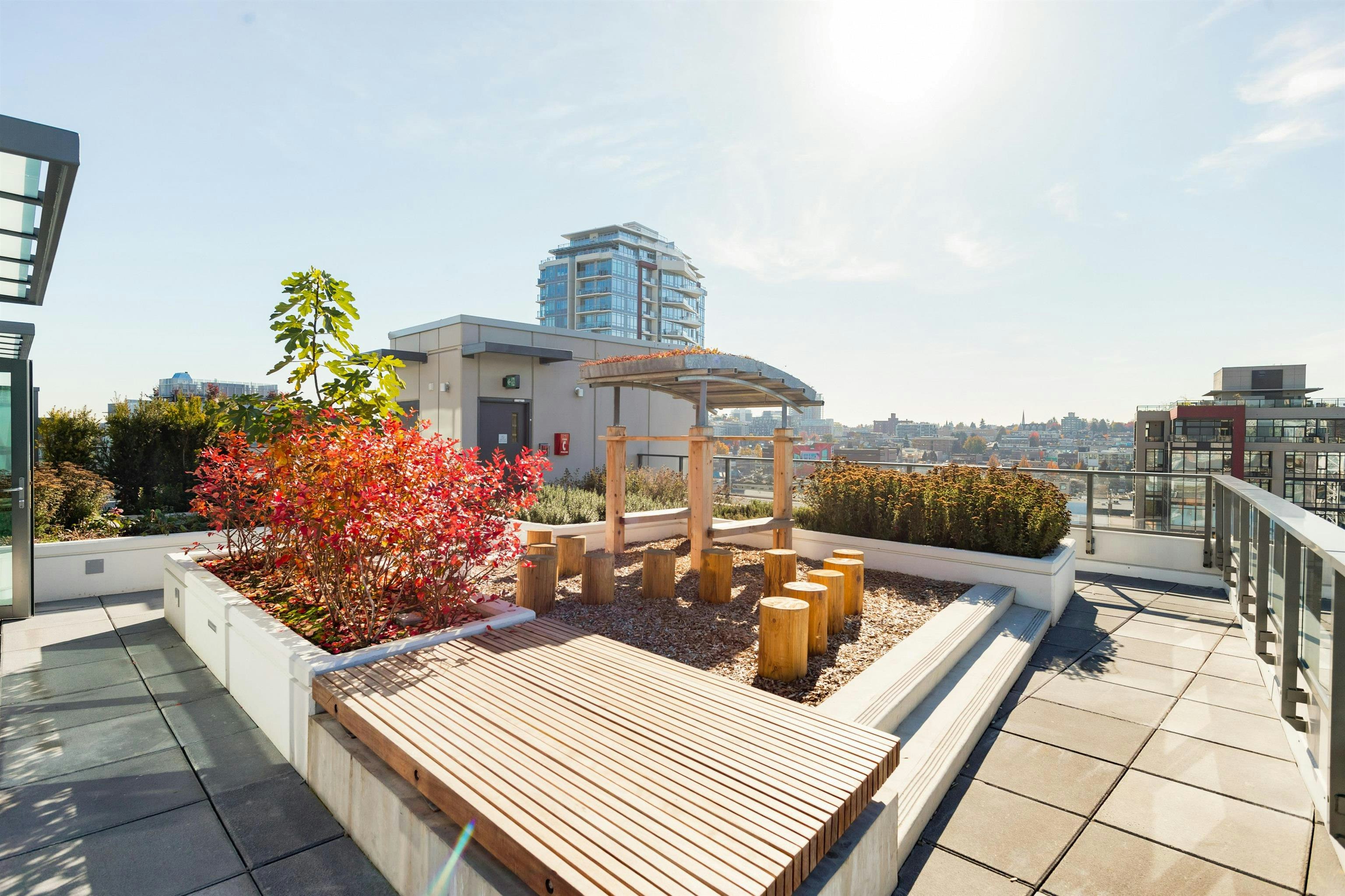 605-1688 Pullman Porter Street, Vancouver, BC, V6A 0H4 - 26