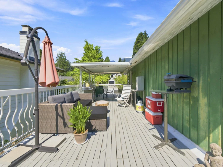 1033 Clements Avenue, North Vancouver, BC, V7R 2L3 - 13