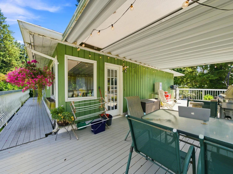 1033 Clements Avenue, North Vancouver, BC, V7R 2L3 - 14