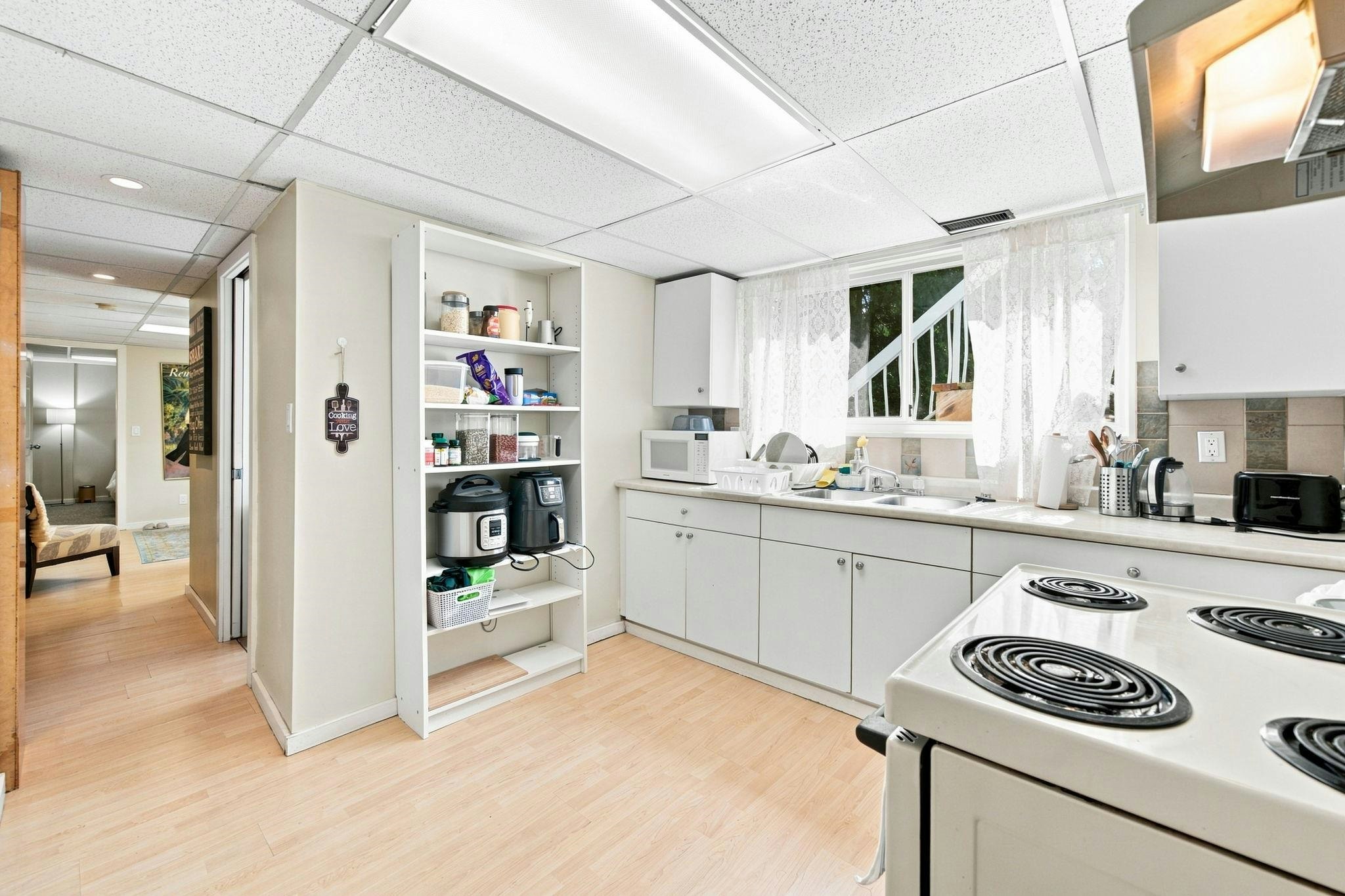1033 Clements Avenue, North Vancouver, BC, V7R 2L3 - 26