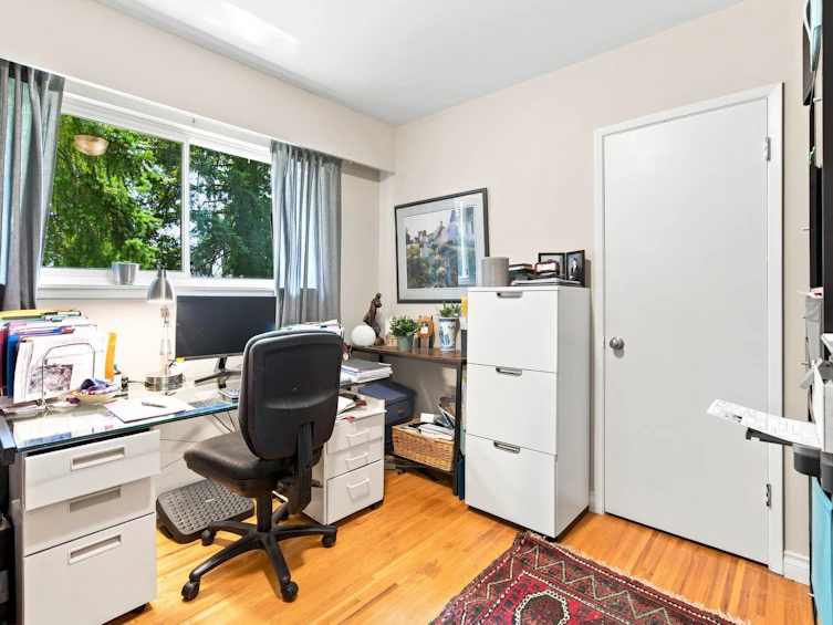 1033 Clements Avenue, North Vancouver, BC, V7R 2L3 - 20