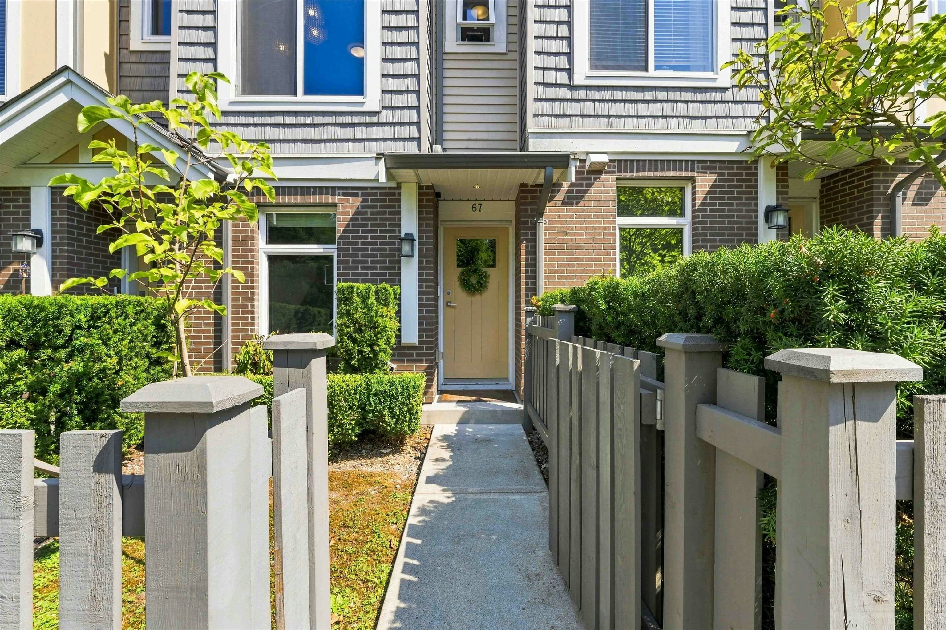 67-9718 161a Street, Surrey, BC, V4N 6S7